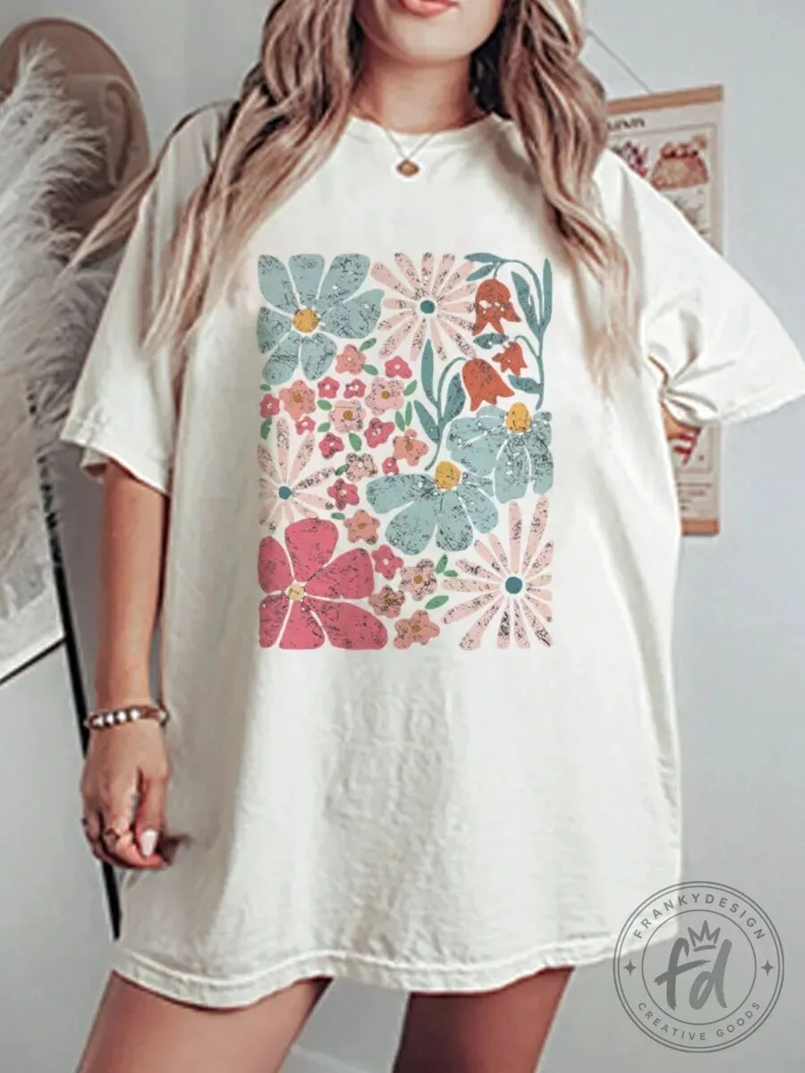 Vintage Gorgeous Abstract Flowers Oversized Graphic T-Shirt